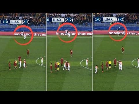 Facundo Ferreyra kicks ball boy - Shaktar vs Roma