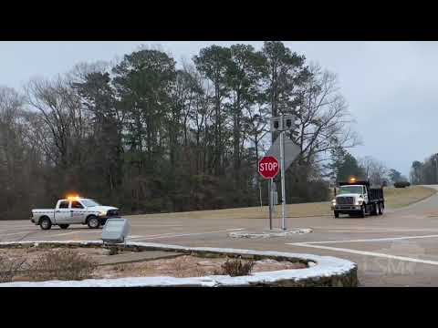 02-14-2021 Crystal Springs, MS - Massive Icicles - Bridges Closed Due to Ice