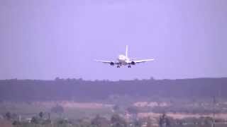 preview picture of video 'Aviolet YU-AND Landing Palma De Mallorca Airport'