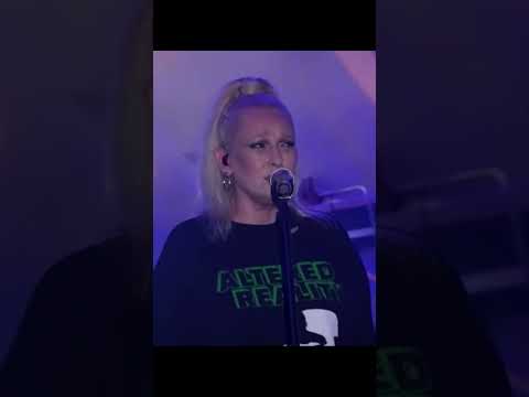 NOSOWSKA i KRÓL ‘MIAŁEM JUŻ NIE TAŃCZYĆ’