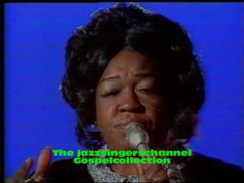 Bessie Griffin & the Johhny Thompsonsingers in concert 1972 part 3 ( hold on )