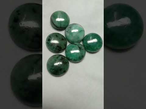 Emerald Cabochon calibrated size