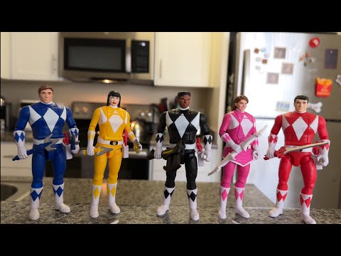 Playmates Toys Mighty Morphin Power Rangers Re-Ignition Power Rangers Video Review