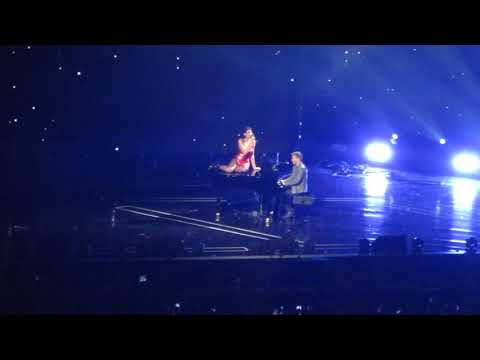 28  DUA LIPA FEAT PABLO ALBORAN  HOMESICK (LOS 40 MUSIC AWARDS 2018)