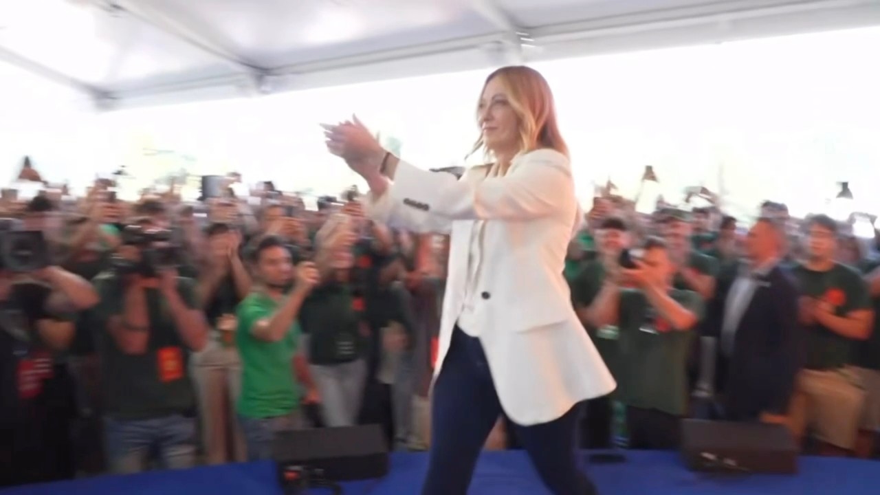 GIORGIA MELONI ARRIVA ALLA FESTA DI GIOVENTÙ NAZIONALE