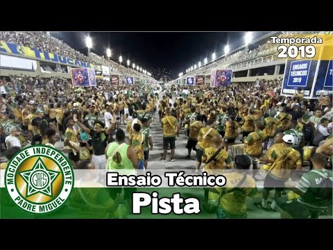Mocidade 2019 - Bateria no ensaio técnico  (Pista) - Apoteose ao vivo