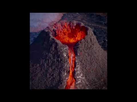 THE STUNNING VIDEO OF FAGRADALSFJALL VOLCANO IN ICELAND 2021