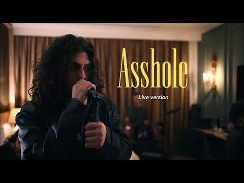 Gio Mkl – Asshole (Live Version)