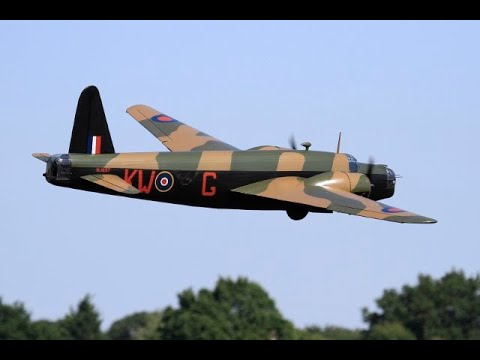 WW2 LARGE 1/5 SCALE RC VICKERS "WIMPY" WELLINGTON BOMBERS DISPLAY AT LMA ELVINGTON - 2022