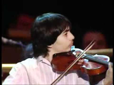 Frolov - Divertisment - Martina Dimova and Daniel Milkis