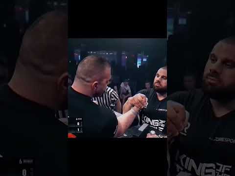 These three people are very strong in stopping levan in round crazy.,🔥🔥💪💪💀💀🥶#armwrestling #trending