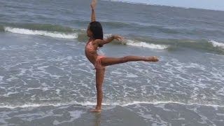 Download lagu Dabria Aguilar | Play Hard - Neyo | #Back2School2014 mp3