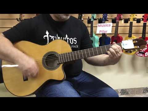 Guitarra clásica criolla Fonseca 40k de estudio con corte MusicaPilar