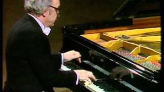 Schubert - Piano Sonata in B Flat Major, D. 960 Third Movement (Scherzo and Trio) - Alfred Brendel