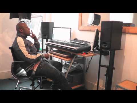 Project Blackmic UK's C Major making a beat in 10 minutes.wmv