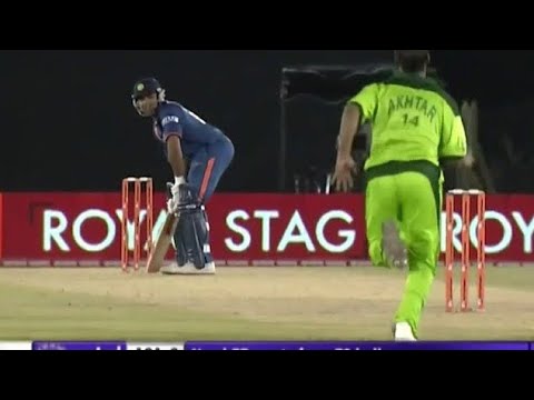 Only Time Rohit Sharma faced Shoaib Akhtar - Hits 11 Runs of 6 Balls + Funny Kamran Akmal Drop Catch