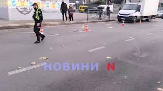 У центрі Миколаєва мотоцикліст збив пішохода: на проспекті величезний затор (відео)