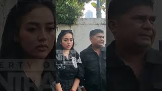 Download lagu CLARA GOPA LAPORKAN ORANG YANG MENEROR DIRINYA mp3