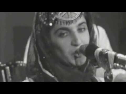 Këndon Shpresa Berisha - Festivali "Kosovarja këndon" 1975