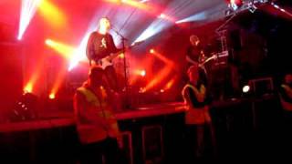 Apulanta - Saasta @ Live Joutsan joutopäivät