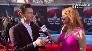Tom Holland Talks Spider-Man on Marvel's Captain America: Civil War Red Carpet Premiere (VO)