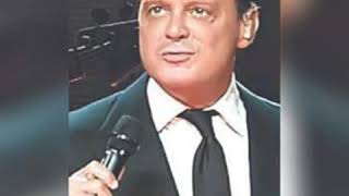 Luis miguel canta costumbres de Juan gabriel