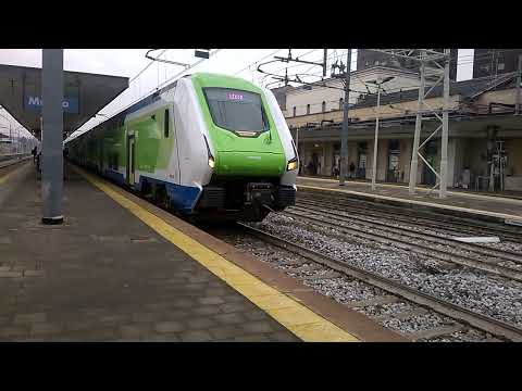 ETR421 032 Trenord - Monza - 21/12/2021