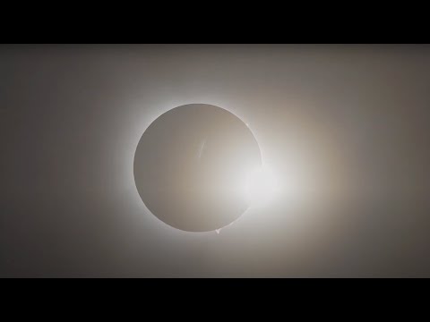 Watch a Stunning Time-lapse of Totality for the 2024 Total Solar Eclipse