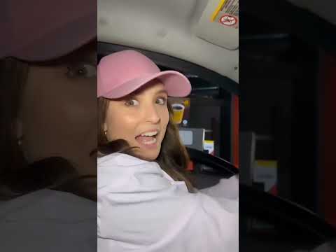 trying to order a Larissa Manoela Mequizice at McDonald's #larissamanoela #mcdonalds