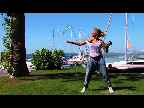 Loca Chicas - Cocktails, flair and dance shows