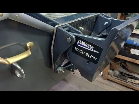 Установка электротранца Sea-Pro ELP01 на пластиковую лодку.