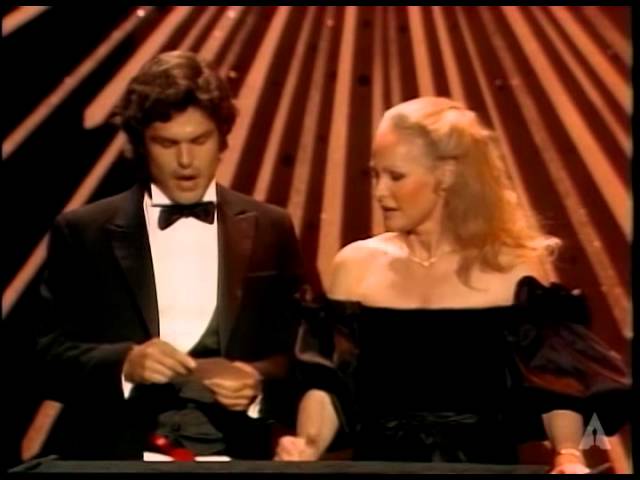 Raiders of the Lost Ark Wins Film Editing | 54th Oscars (1982)