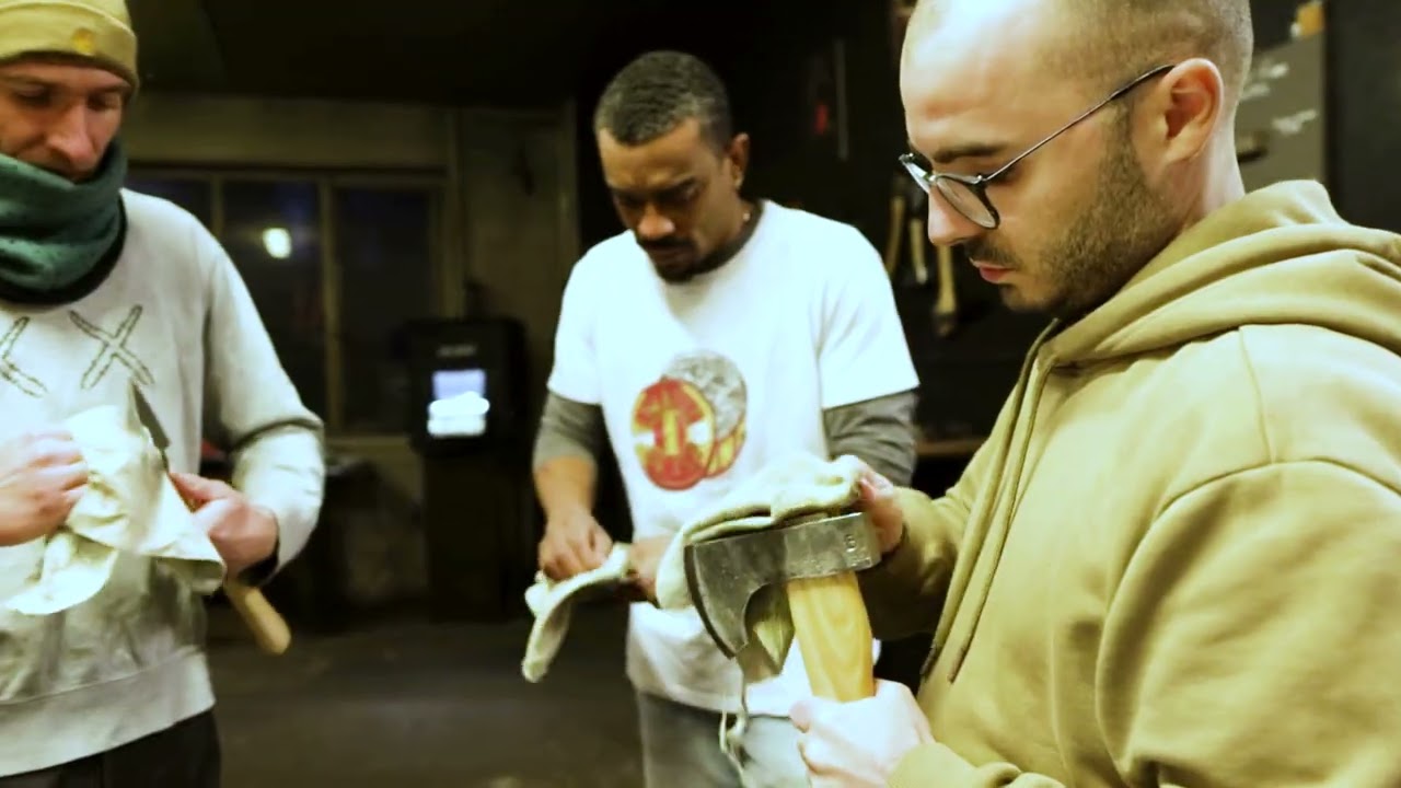 Forgez votre propre damas et votre couteau en damas - 3J - Vidéo