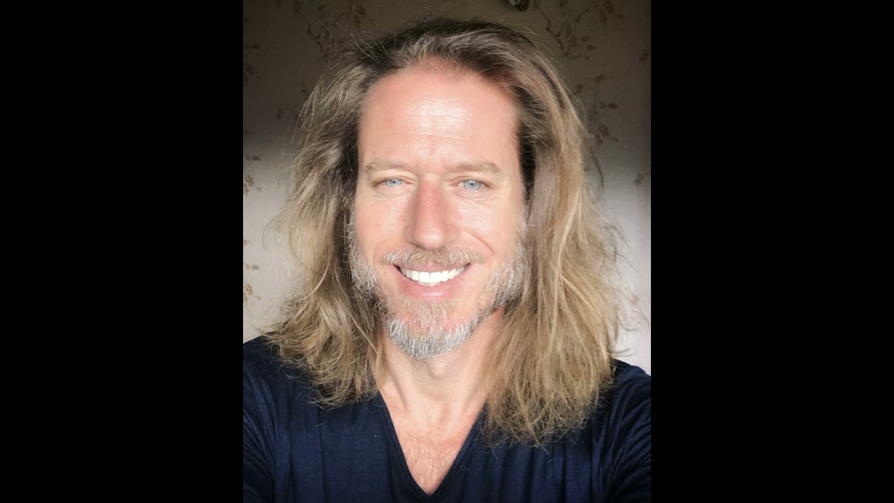 Expanding Masculinity : From Adrenaline to Authenticity with Steve Borloz