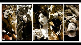 Lingerbliss - About Vultures