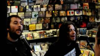 Good Old War - Looking for Shelter live(HD)