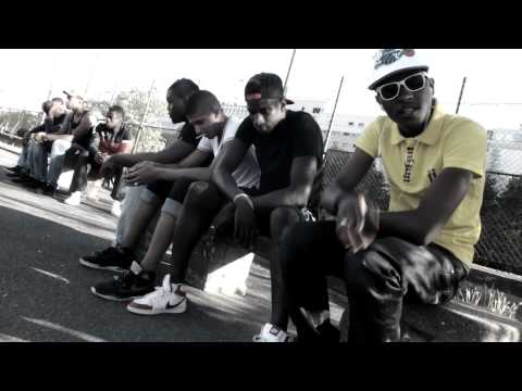 OUSSKOW MAKAVELLI (119 COLLECTIF)