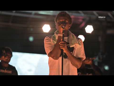 Skiifall - "Lost Angeles" [Live Show Performance] 4K