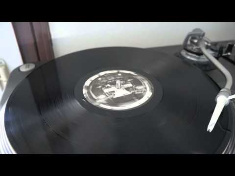 25eme Dimension 04 - B1 - Bemuzac - Back Trip Control