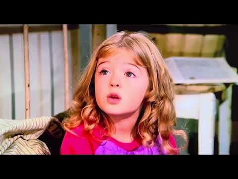 Savannah Smiles | Savannah tells a bedtime story