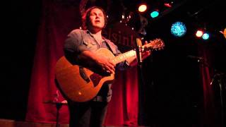 Martin Sexton - &quot;Blue Christmas&quot; w/ &quot;America the Beautiful&quot; lead in