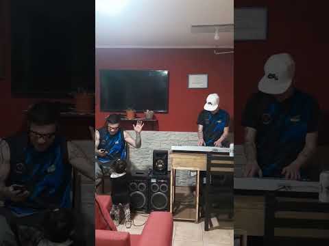 le mandamos cumbia perro eaaa