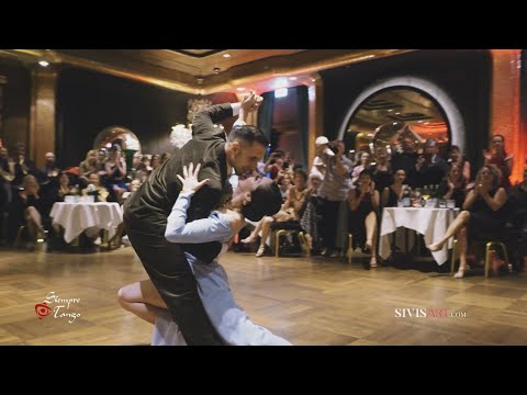 Yesica Esquivel and Ariel Leguizamon - Milongueando en el 40 - Forever Tango by Sivisart