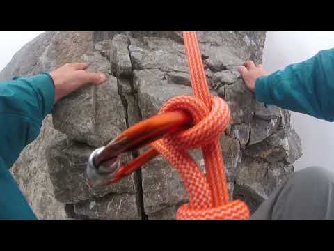 The Inaccessible  Pinnacle Climb, Skye. What its like for a Munroer. The  In Pinn. SELECT 1080p HD.