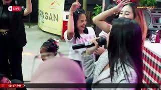 Download lagu BULAN MEDLEY JABLAY2 - DHEA CHOCOLATE IRA ARNETA X SOREHARI MUSIK (LIVE ANGKRINGAN TEH ITA) mp3 Download lagu BULAN MEDLEY JABLAY2 - DHEA CHOCOLATE IRA ARNETA X SOREHARI MUSIK (LIVE ANGKRINGAN TEH ITA) mp3