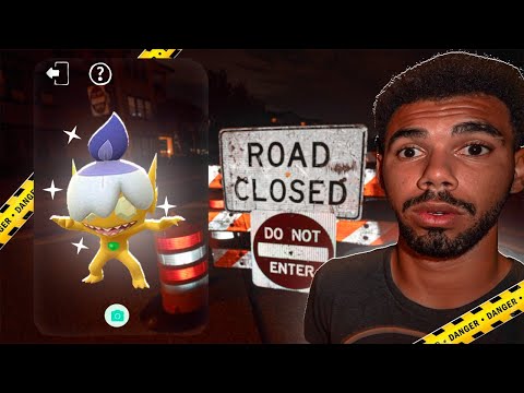 EU NÃO DEVIA TER ENTRADO ALI ATRÁS DO SABLEYE SHINY - POKEMON GO | Cris |