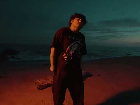 Ugly Boy - dyego (OFFICIAL MUSIC VIDEO)