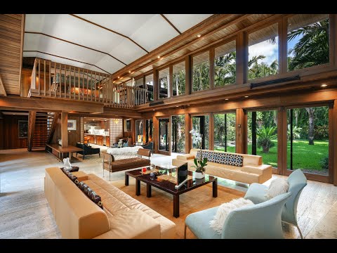 The Jills Zeder Group presents 5045 SW 82nd St