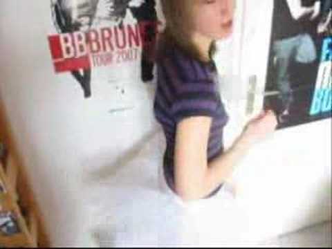 Clip simone elle est bonne - J'suis trop bonne pour toi