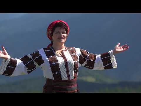 Nicoleta Hafiuc   Canta bucium pe Rarau